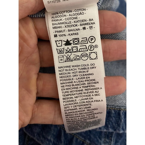 LEVIS Denim Fiorella Overalls Dress Women LARGE Button Front Smocked Back Pocket - Picture 5 of 5